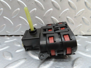 W140 Coupe heater box vacuum actuator used OEM