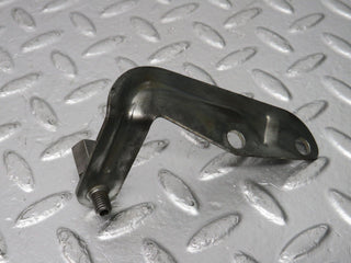 31163 Mercedes-Benz W123 200D Accelerator Cable Bracket