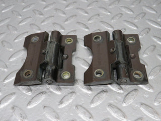 34320 Mercedes-Benz C126 380SEC Coupe Door Hinge Pair 1237200037