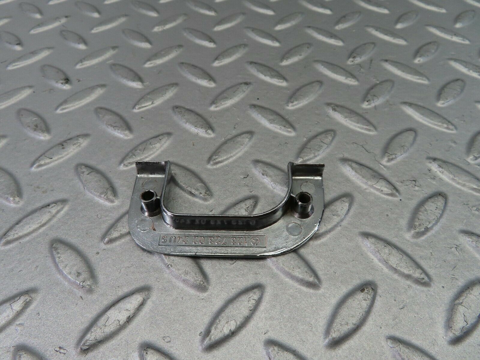 7618 Mercedes-Benz S123 230TE Wagon Right Chrome Door Latch Trim 1237230224