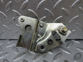 26337 Mercedes-Benz W116 450SE Front Right Seat Belt Bracket