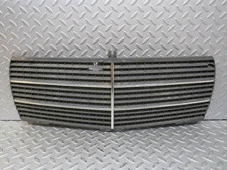 36501 Mercedes-Benz W201 190E 2.0L Bonnet Grill 2018880223