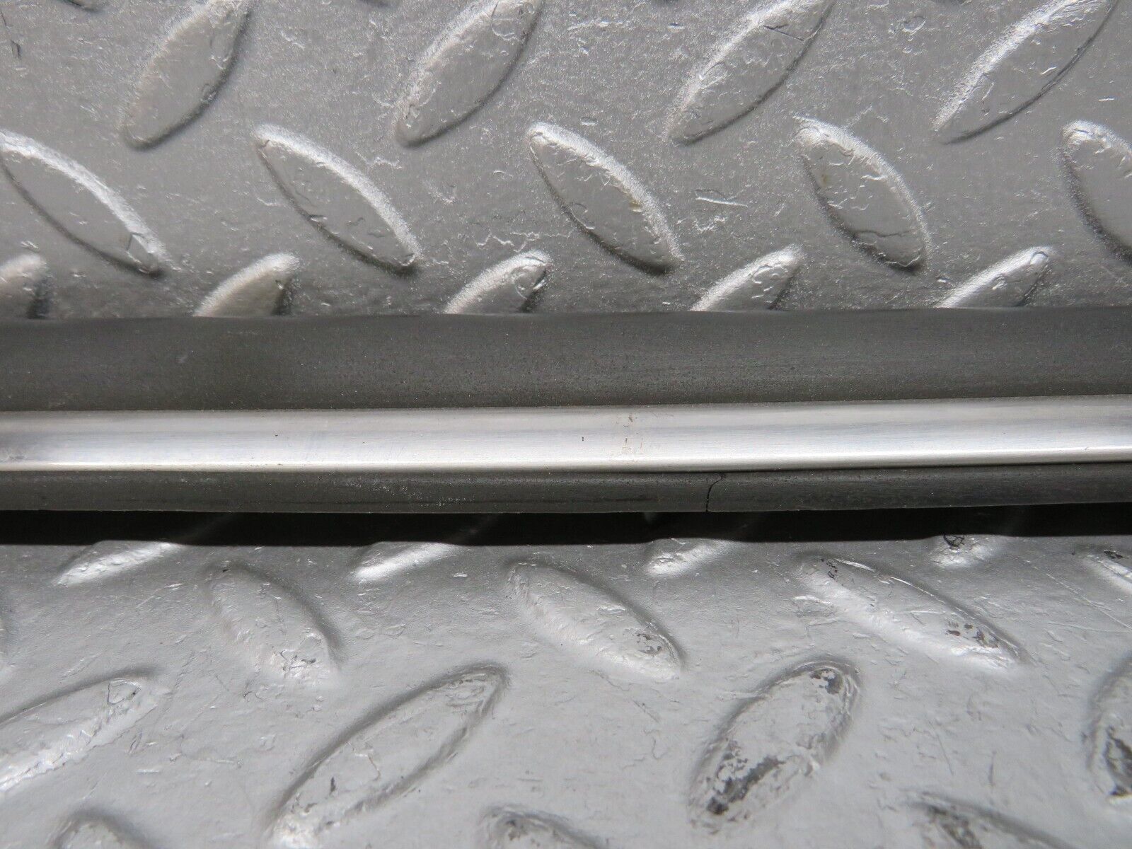 40126 Mercedes-Benz R107 350SL Front Left Fender Wing Lower Trim