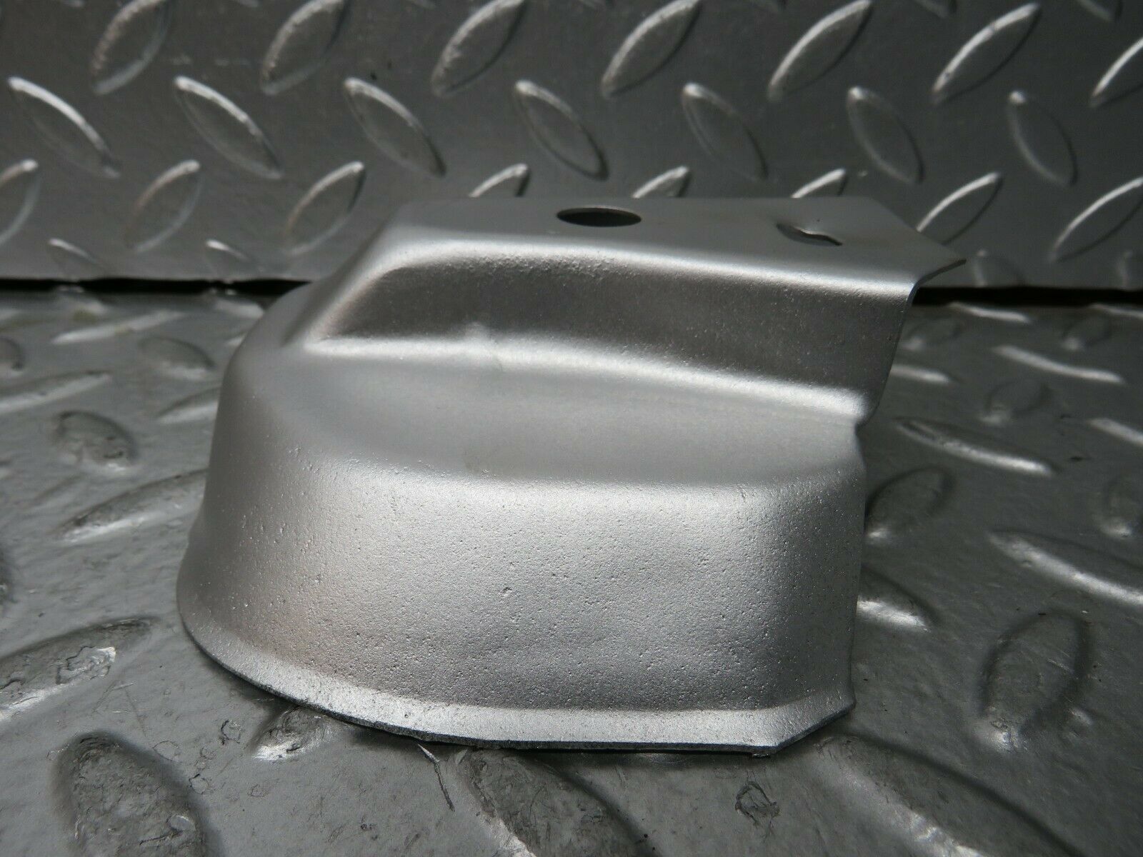 23841 Mercedes-Benz C107 450SLC Coupe Engine Mount Bracket Heat Shield Cover