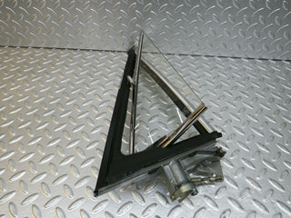24586 Mercedes-Benz W108 Front Left Quarter Window
