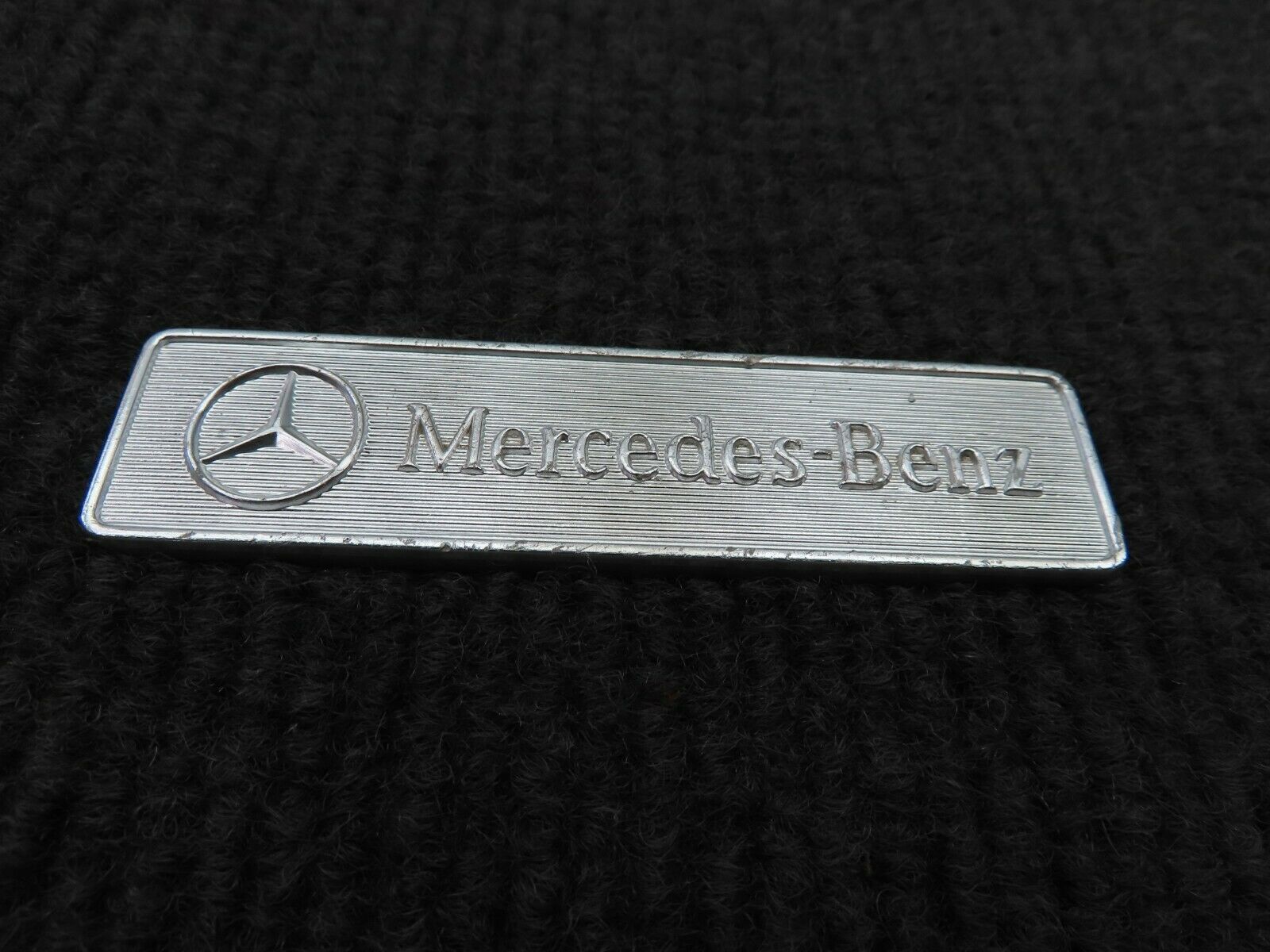 6654 Mercedes-Benz S124 E220 Wagon Front Left Passenger Side Floor Carpet