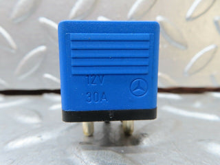 C140 Coupe multi purpose relay used OEM