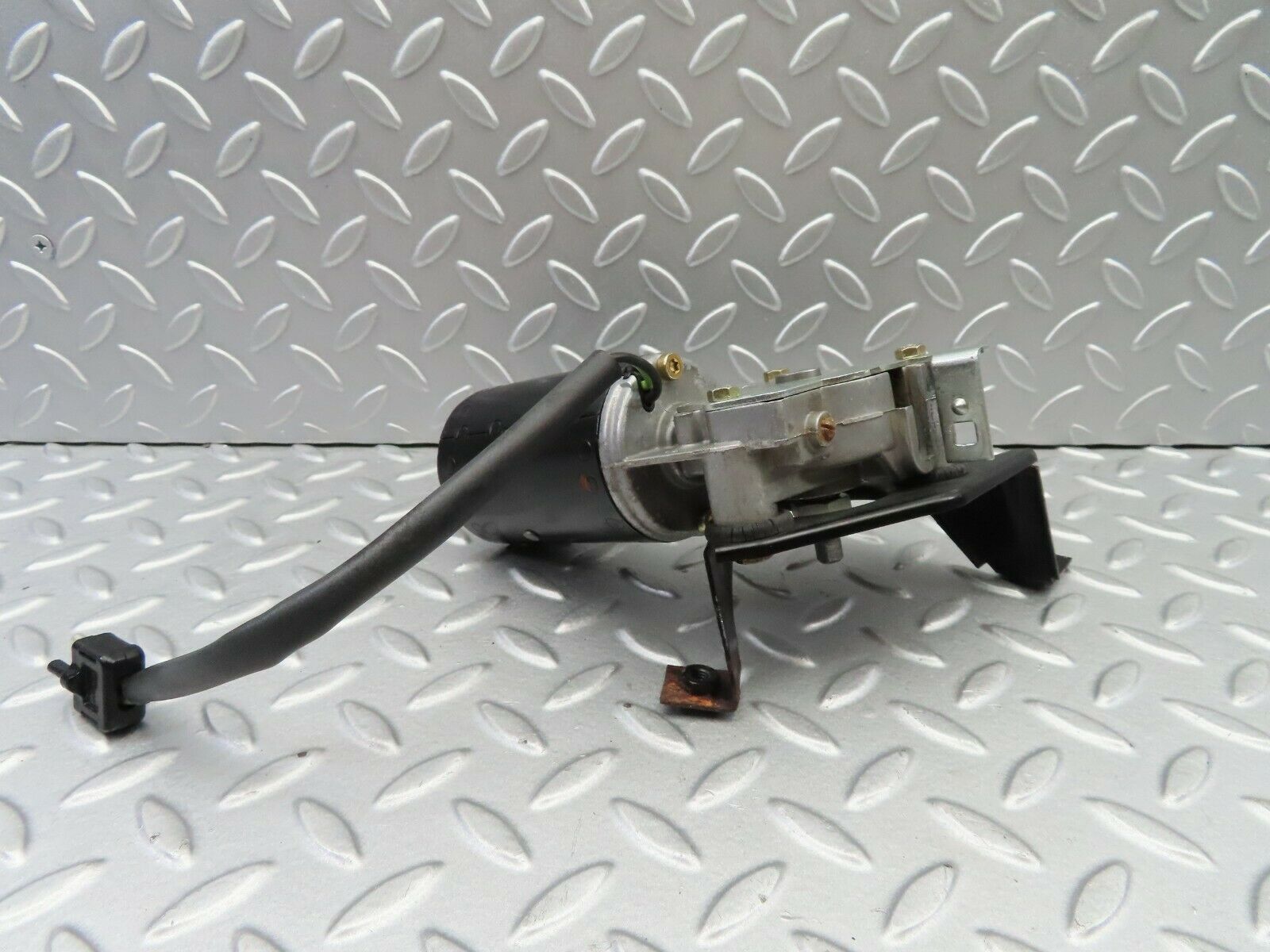 6218 Mercedes-Benz W126 380SE Sunroof Motor