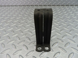 8047 Mercedes-Benz W115 220D Rocker Cover Supports