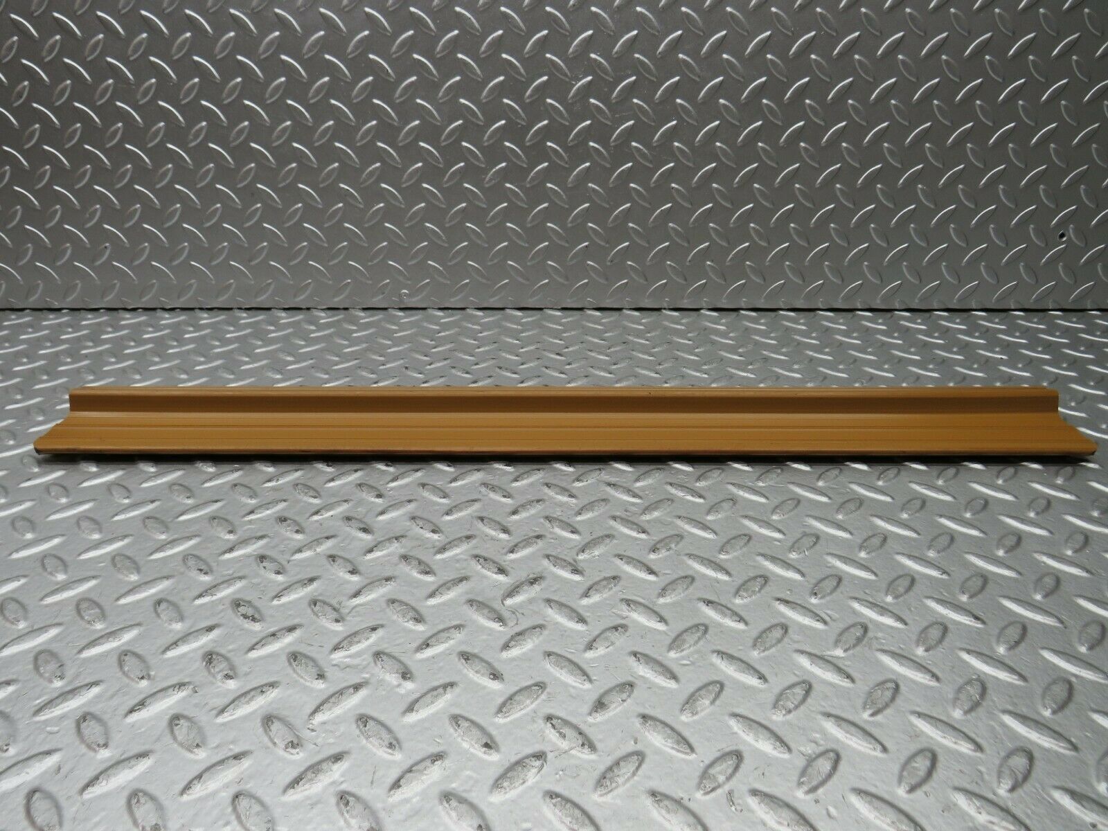 22048 Mercedes-Benz S123 280TE Wagon Front Right Door Sill Trim