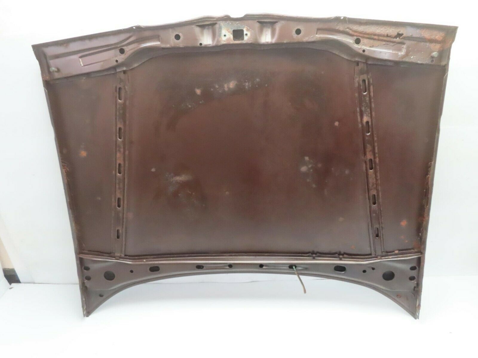 10319 Mercedes-Benz C123 230CE Coupe Bonnet