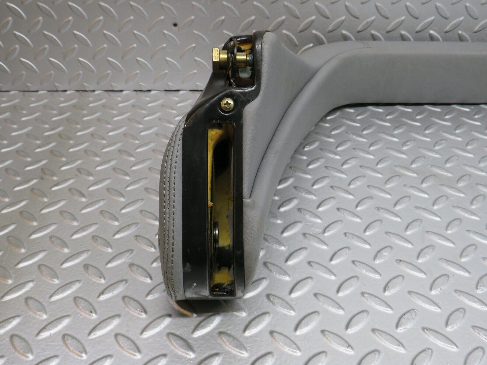 39548 Mercedes-Benz R129 320SL Coupe Roll Over Bar Grey