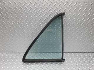 40777 Mercedes-Benz W123 300D Rear Right Quarter Window Glass 1237350224