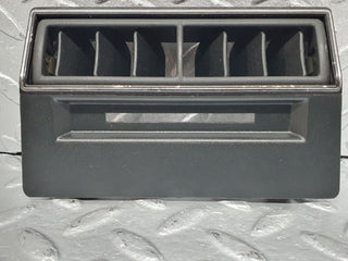 40984 Mercedes-Benz W126 300SE Centre Console Air Vent 1268300013