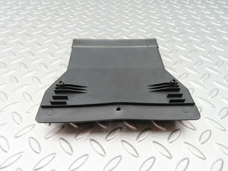 W124 ventilation air duct right used OEM