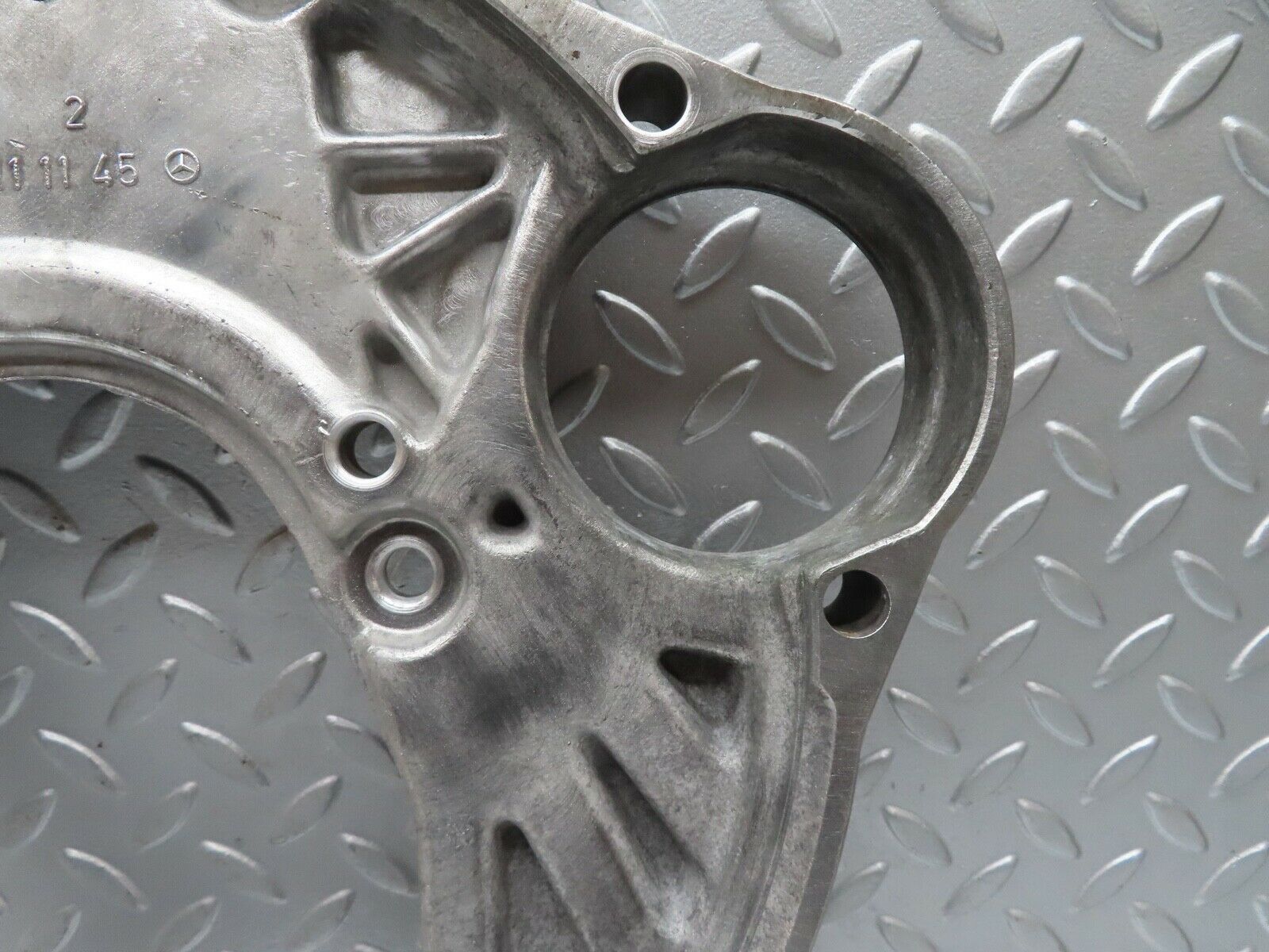 17937 Mercedes-Benz W123 200 Gearbox Flange 1150111145