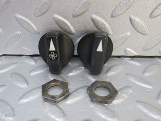 37000 Mercedes-Benz C126 420SEC Coupe Heater Control Knob Pair
