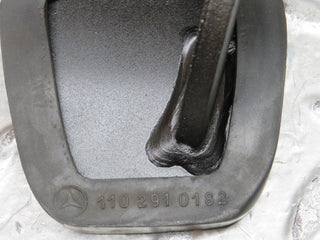 W123 Wagon brake pedal with rubber used OEM