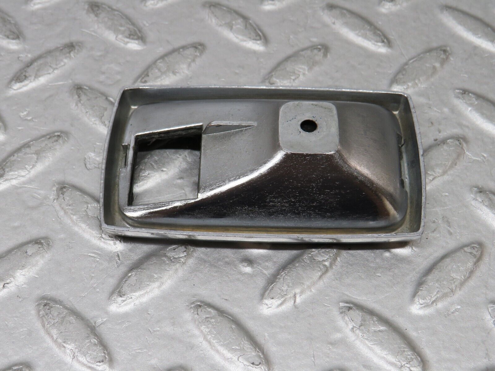 35816 Mercedes-Benz W108 Chrome Frame For Door Opener Front Right