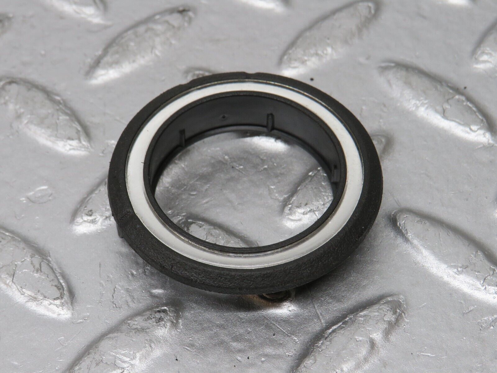 33437 Mercedes-Benz W202 C180 Ignition Switch Surround Chrome Ring 2026890480