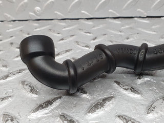 41249 Mercedes-Benz W126 300SE Air Intake Hose Pipe 1030940482