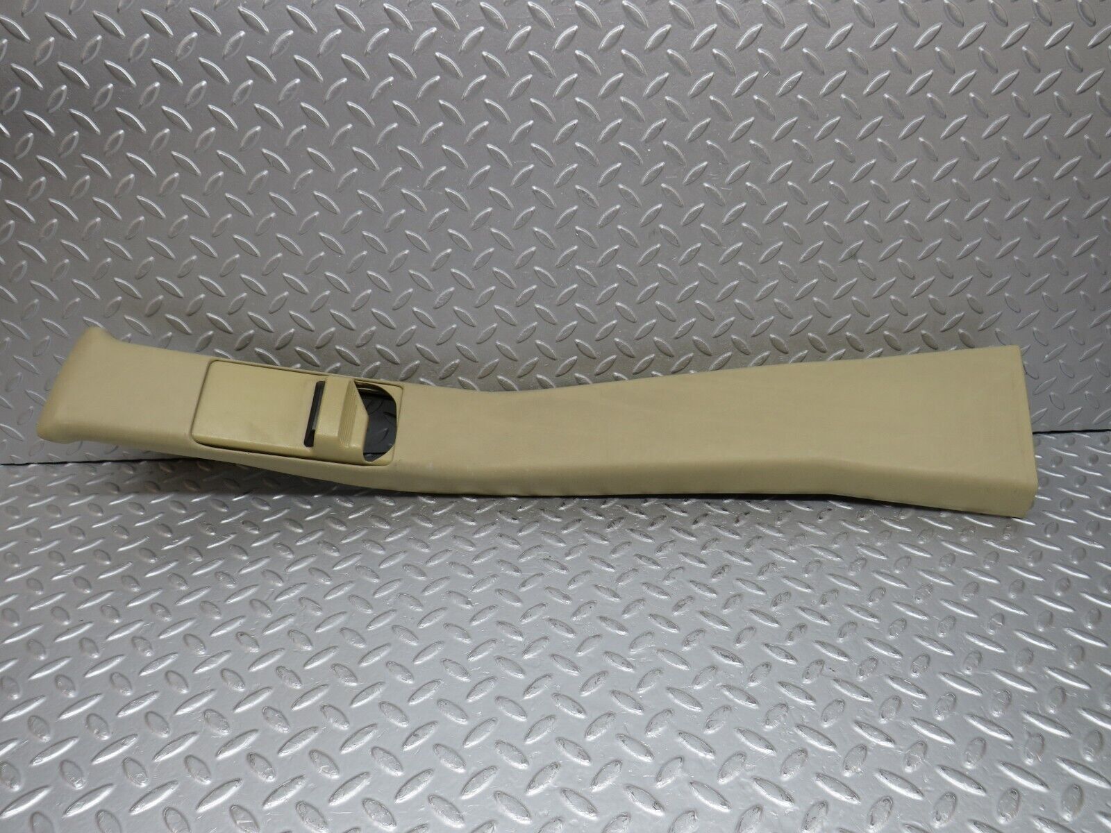 38711 Mercedes-Benz W201 190E 2.6L B Pillar Cover Left Beige 2016921789 2016920044