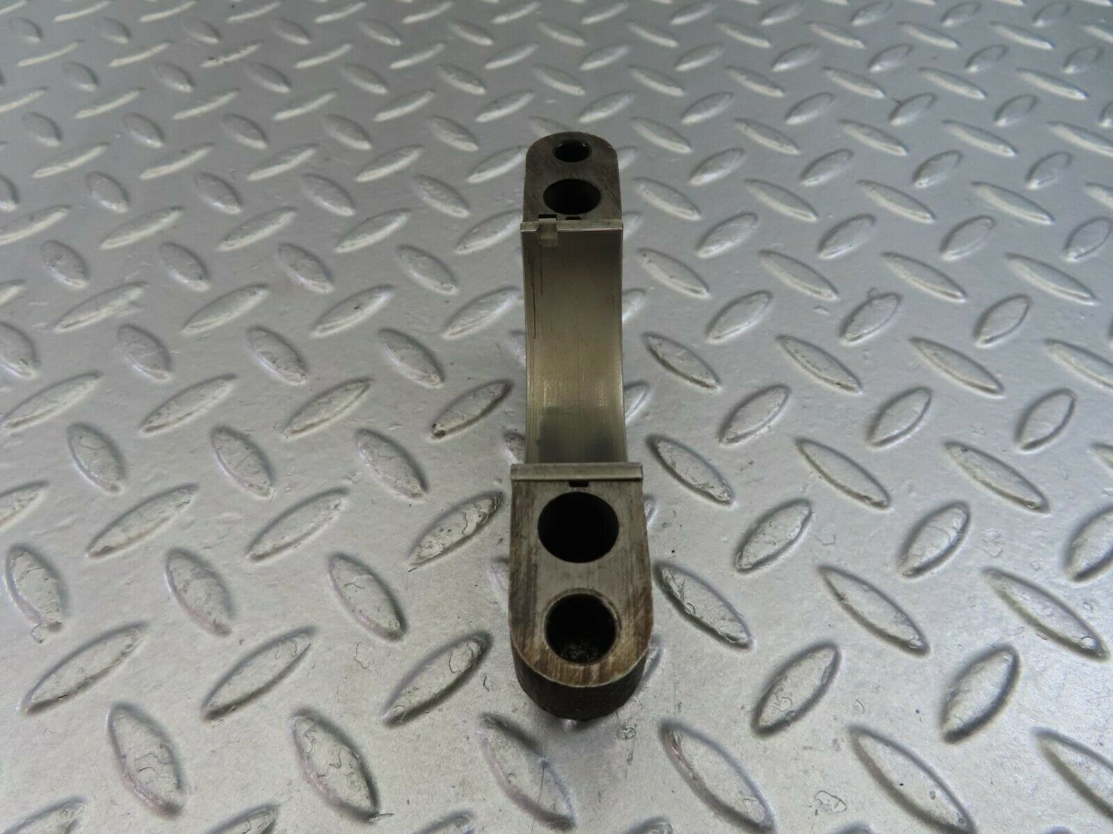 9875 Mercedes-Benz C123 280CE Coupe Crankshaft Bearing Holder Block 1080110211