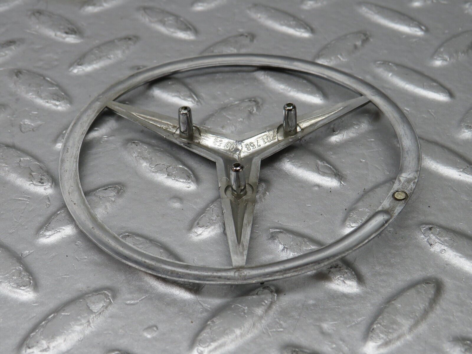 36699 Mercedes-Benz W201 190E 2.0L Chrome Rear Emblem 2017580058