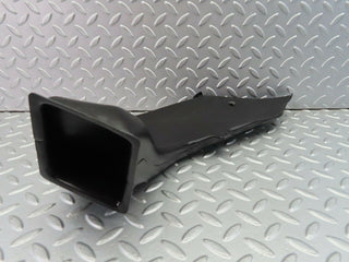 W116 ventilation air duct left used OEM