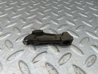 W123 valve rocker arm with retaining spring used OEM
