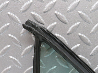 W126 rear right quarter window glass used OEM