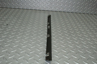 W116 glass seal trim rubber rear right used OEM