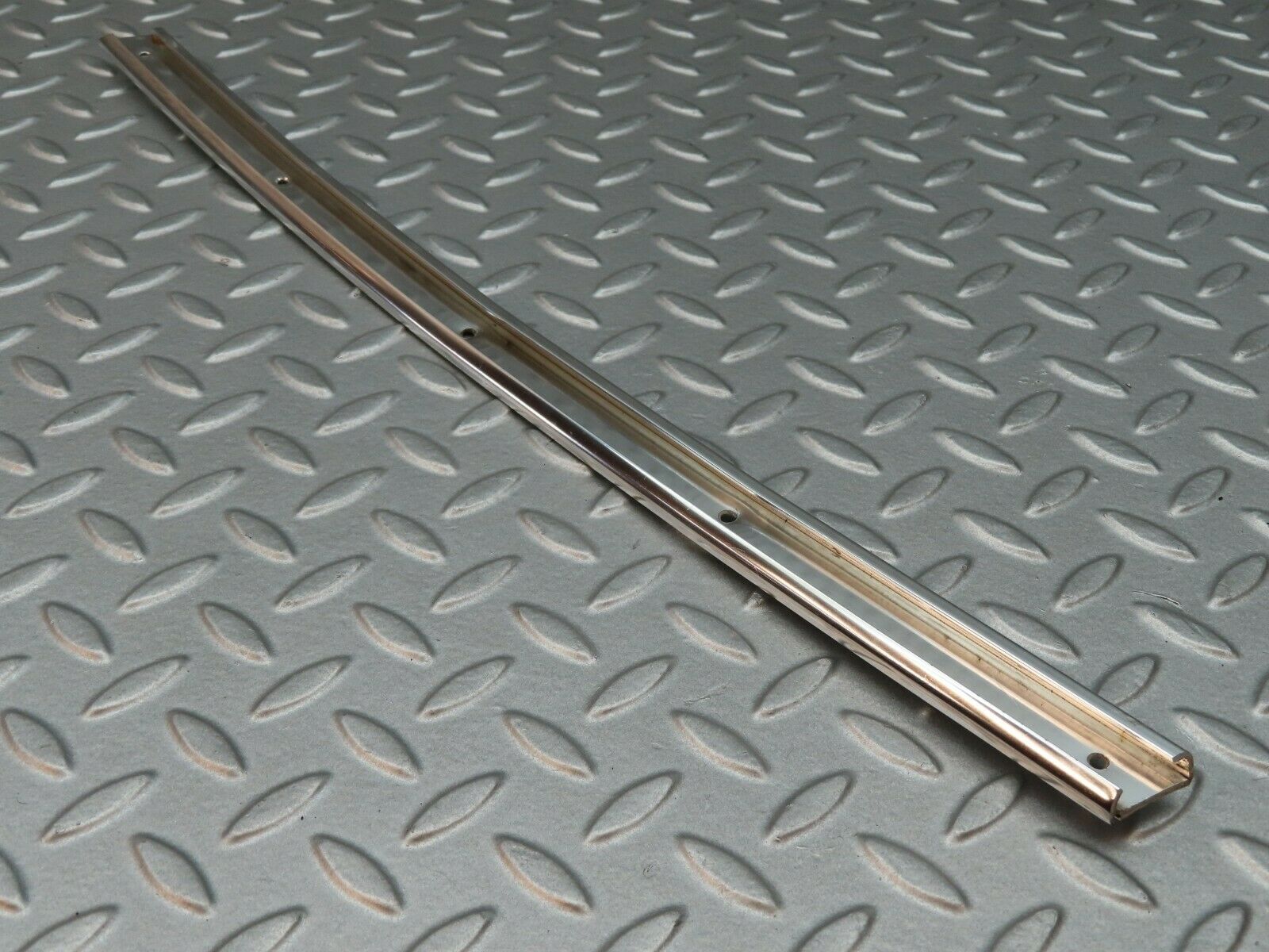5079 Mercedes-Benz R107 350SL Coupe Sealing Rail A Pillar Right