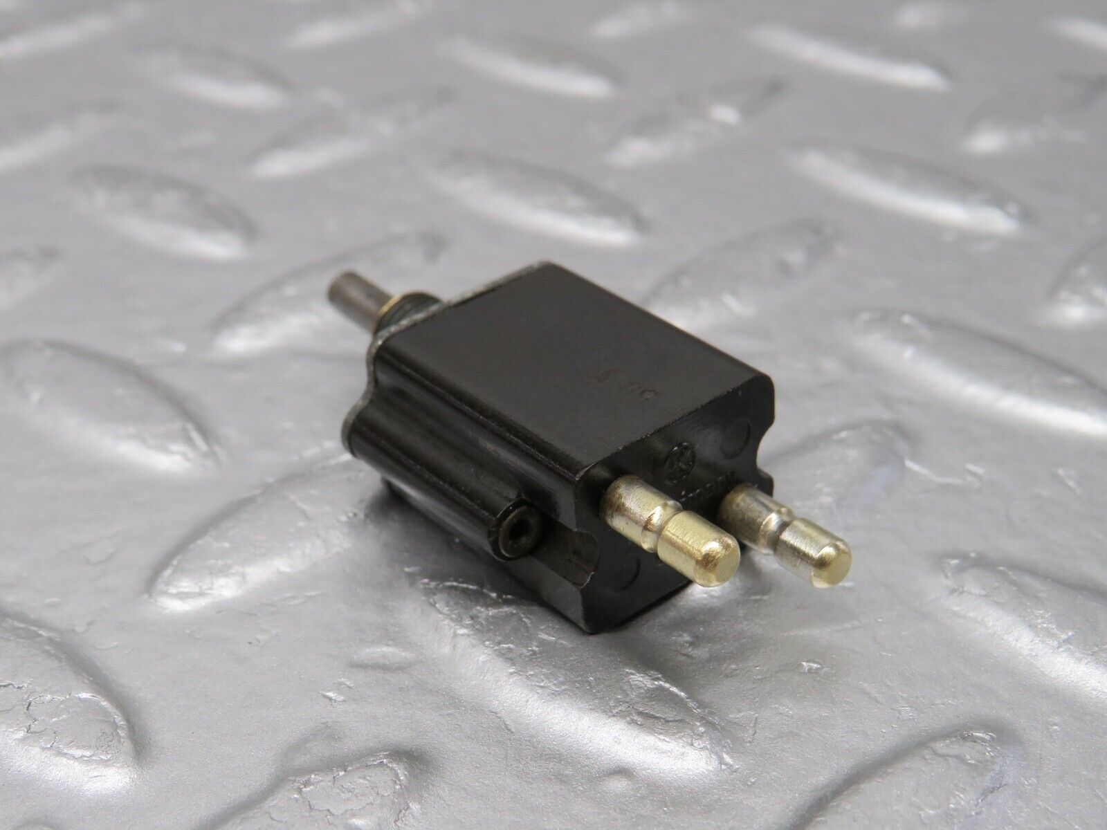37525 Mercedes-Benz W109 300SEL Contact Switch 8086