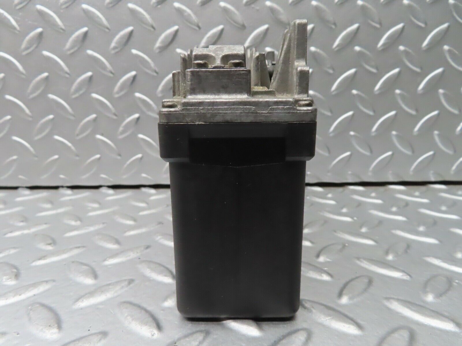 21555 Mercedes-Benz W126 300SE Abs Control Unit Bosch 0055452132