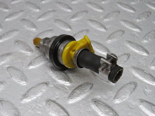 W109 fuel injector used OEM
