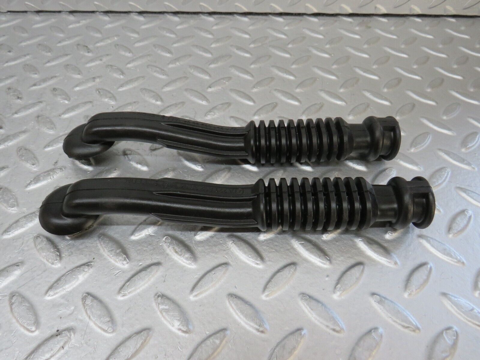 35179 Mercedes-Benz W221 Air Conditioning Vapor Hose Pipe 2x 2218323894