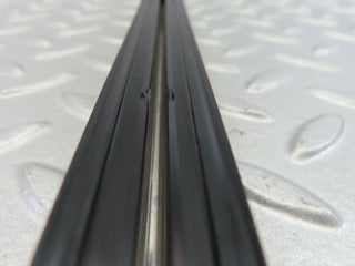 7523 Mercedes-Benz S123 230TE Wagon Centre Fender Wing Chrome Trim Front Left