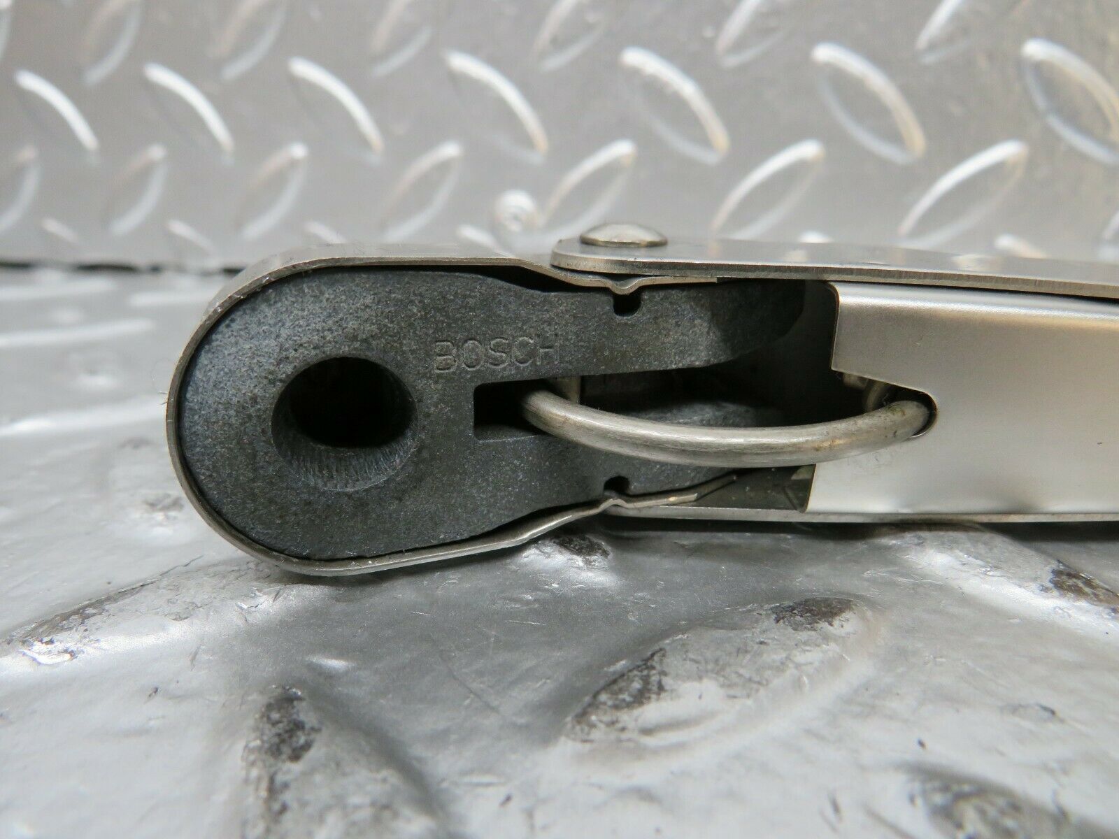 23223 Mercedes-Benz W116 350SE Wiper Arm Bosch Right Side