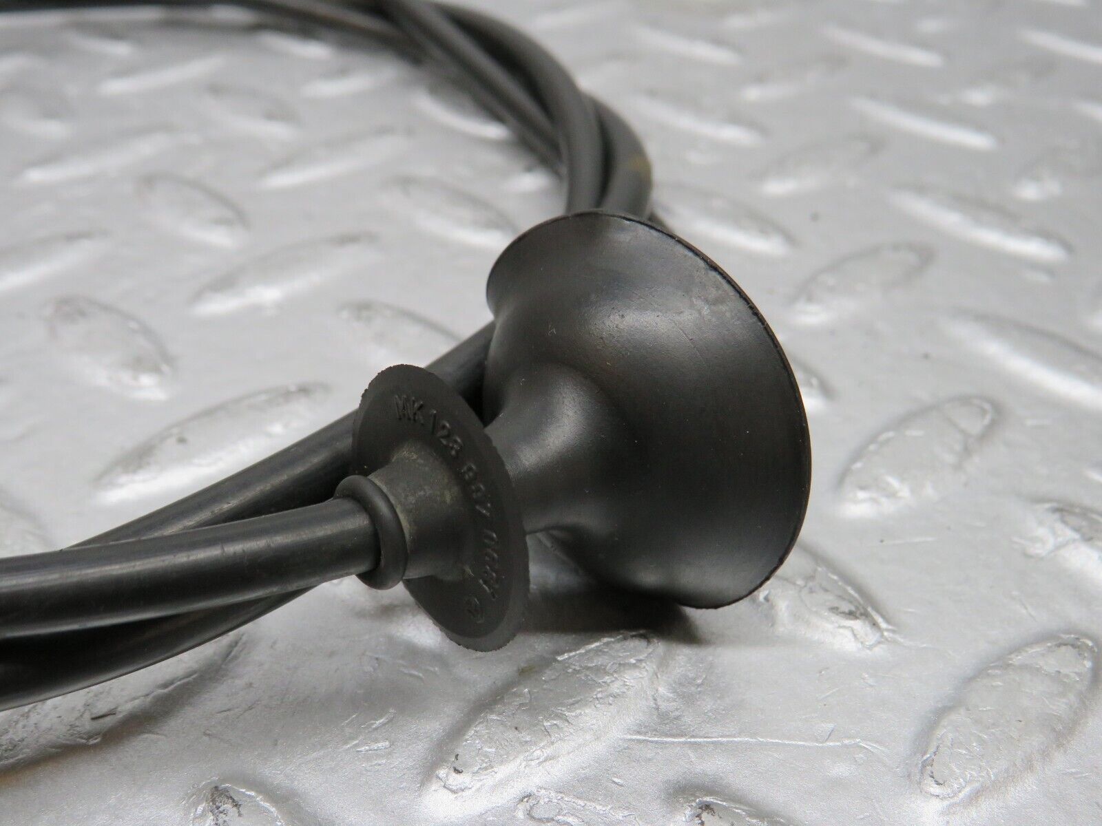36710 Mercedes-Benz W201 190E 2.0L Bonnet Release Cable