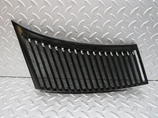 0837 Mercedes-Benz C107 350SLC Coupe Air Intake Grill Right Side