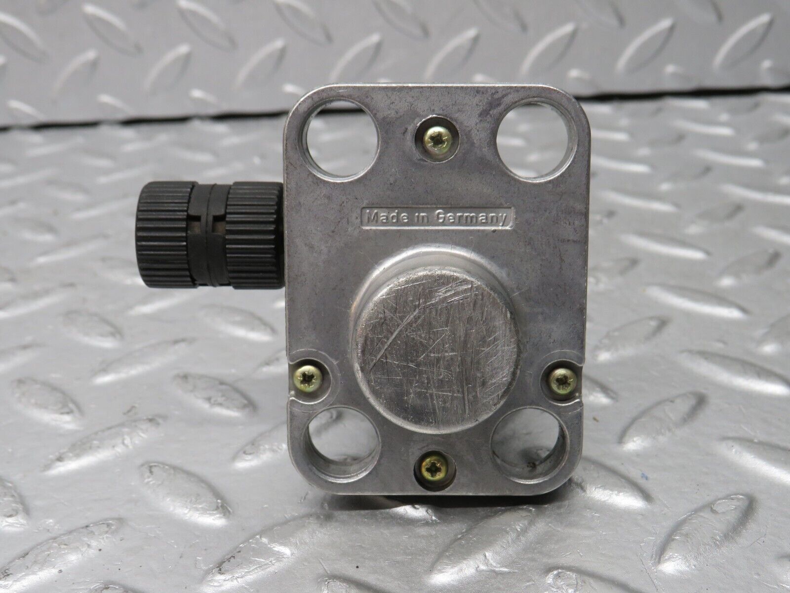36853 Mercedes-Benz R129 300SL-24 Front Left Seat Adjustment Motor Bosch 1136201012 1298201107