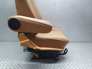 41375 Mercedes-Benz W124 200E Front Left Passenger Side Seat Palomino 1249101050