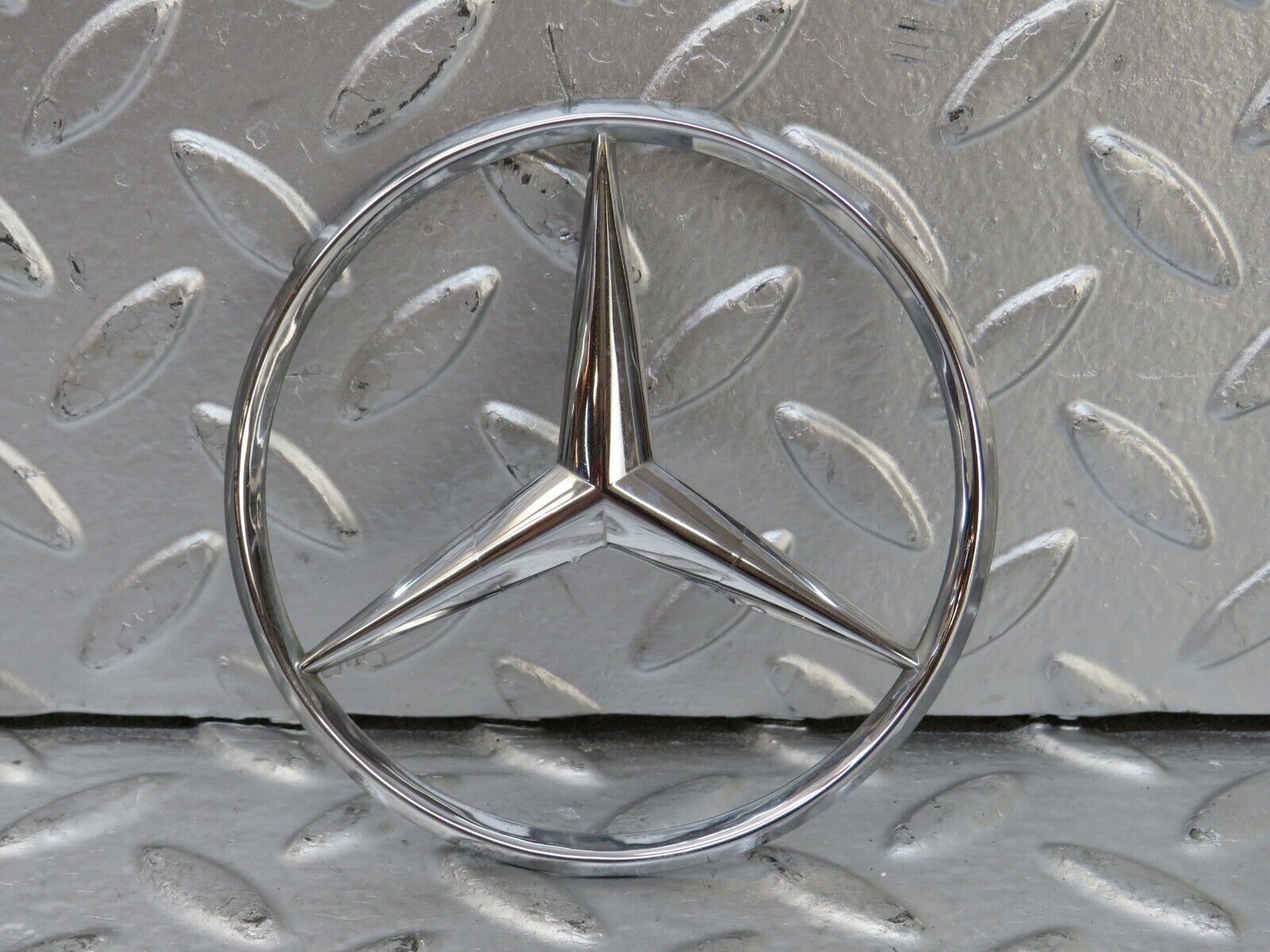 26487 Mercedes-Benz C124 220CE Coupe Chrome Rear Emblem 2017580058