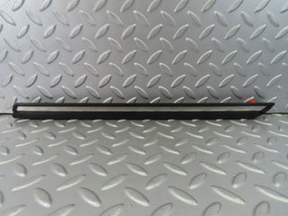 7264 Mercedes-Benz W116 450SE Front Right Fender Wing Centre Chrome Trim