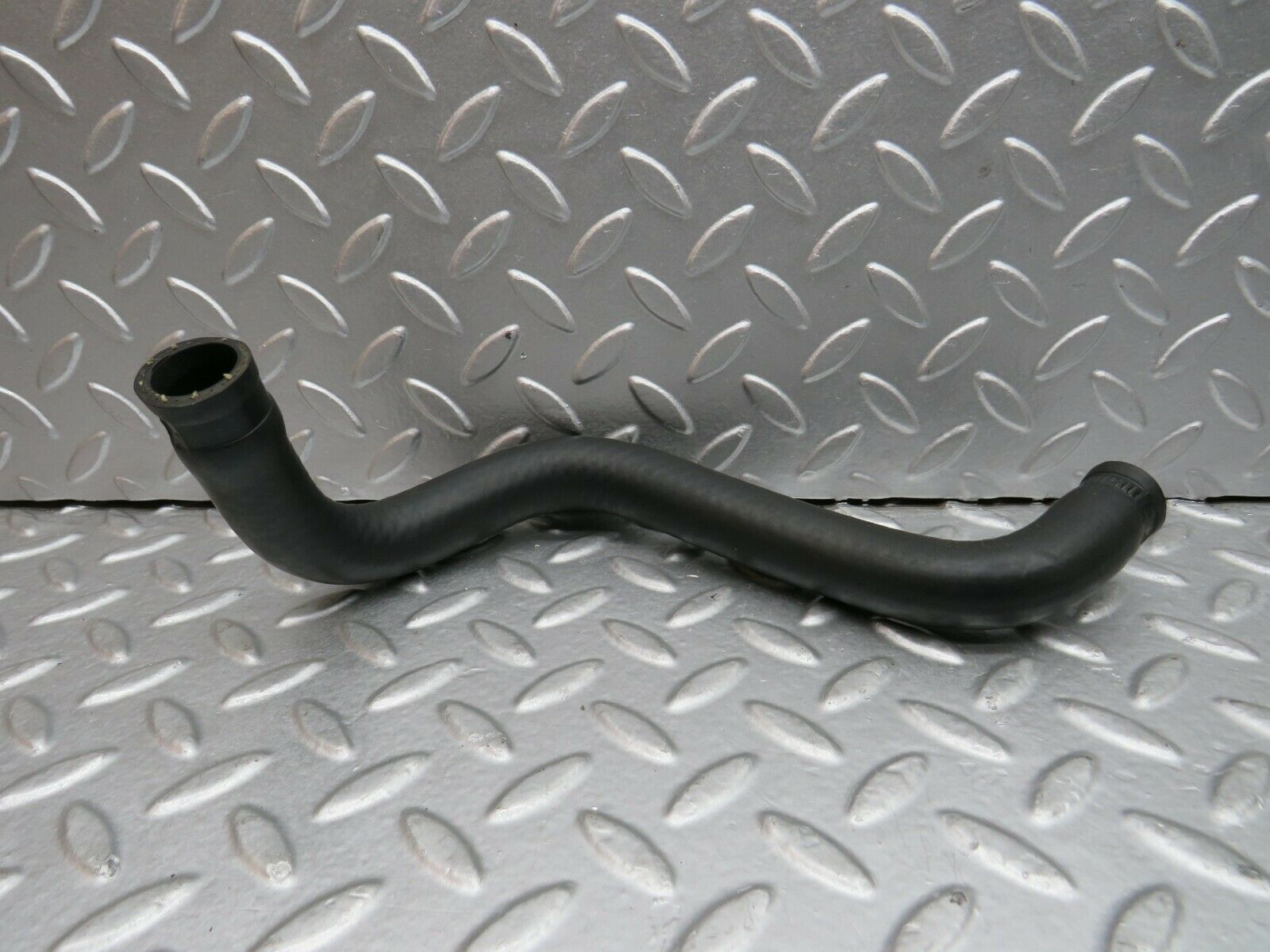 22276 Mercedes-Benz S123 280TE Wagon Coolant Hose Pipe 1238320794