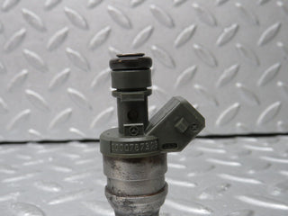 W124 Cabriolet fuel injector used OEM