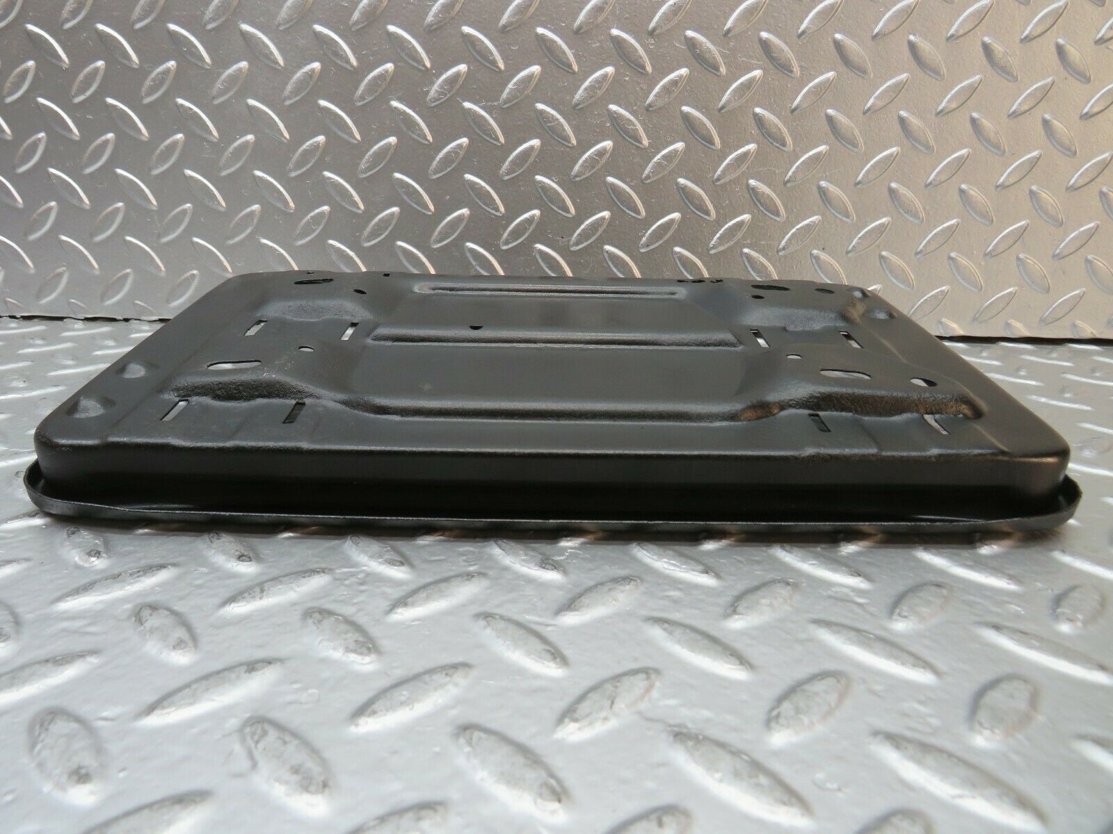 22857 Mercedes-Benz C107 450SLC Coupe Battery Tray