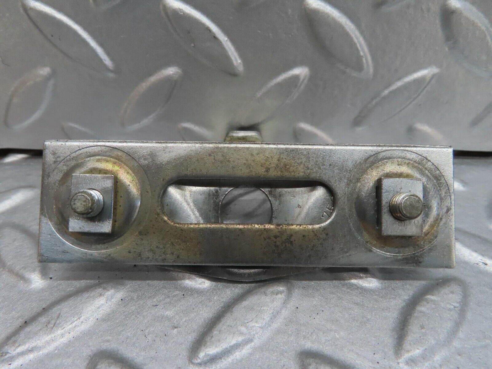 16130 Mercedes-Benz W123 280E Trunk Lock Latch 1237580150