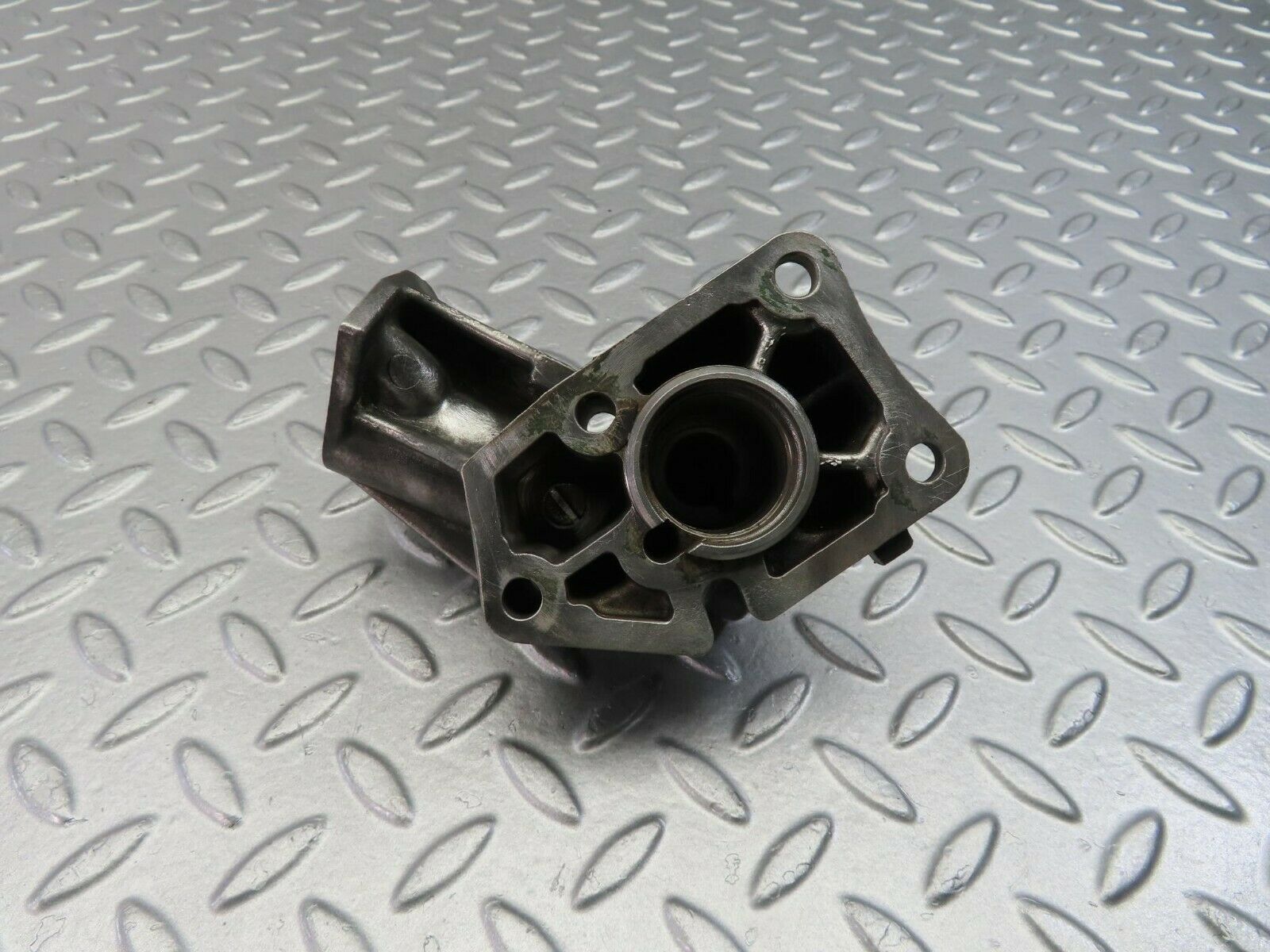 9821 Mercedes-Benz C123 280CE Coupe Ignition Distributor Housing 1101580515